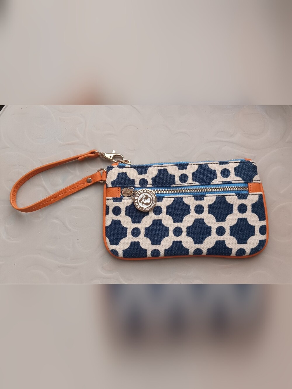 Spartina Daufuskie Island Clutch Wristlet Purse Bag Zip Zipper White Blue Linen